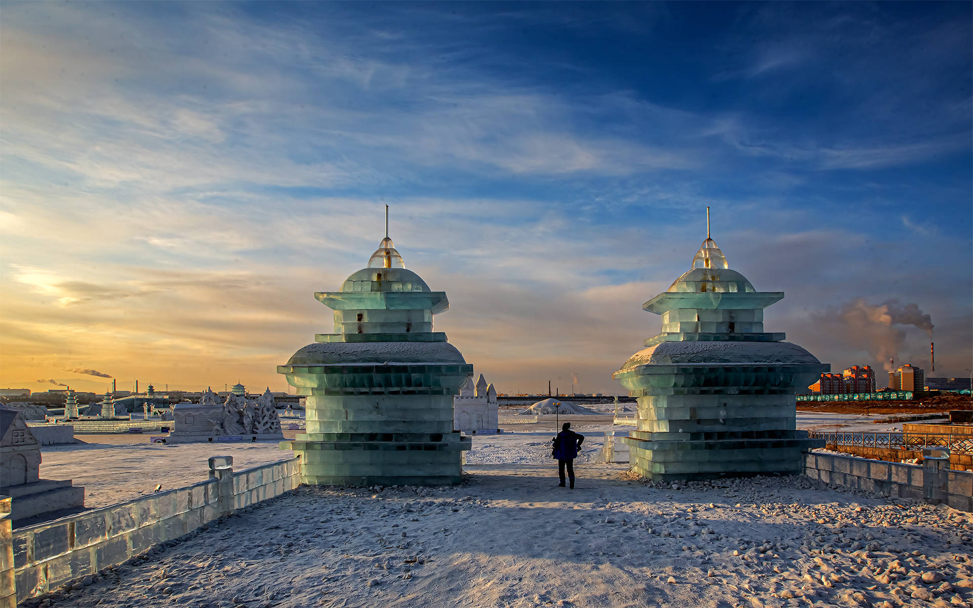 冰清雪洁满洲里中俄蒙国际冰雪节扮靓边城