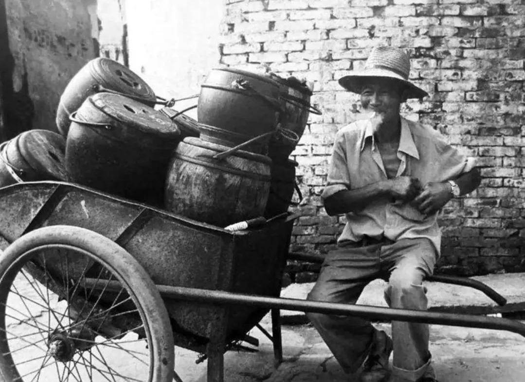 掏粪工于德顺的"励志"人生,终究不会是一帆风顺_工人_北京_时传祥