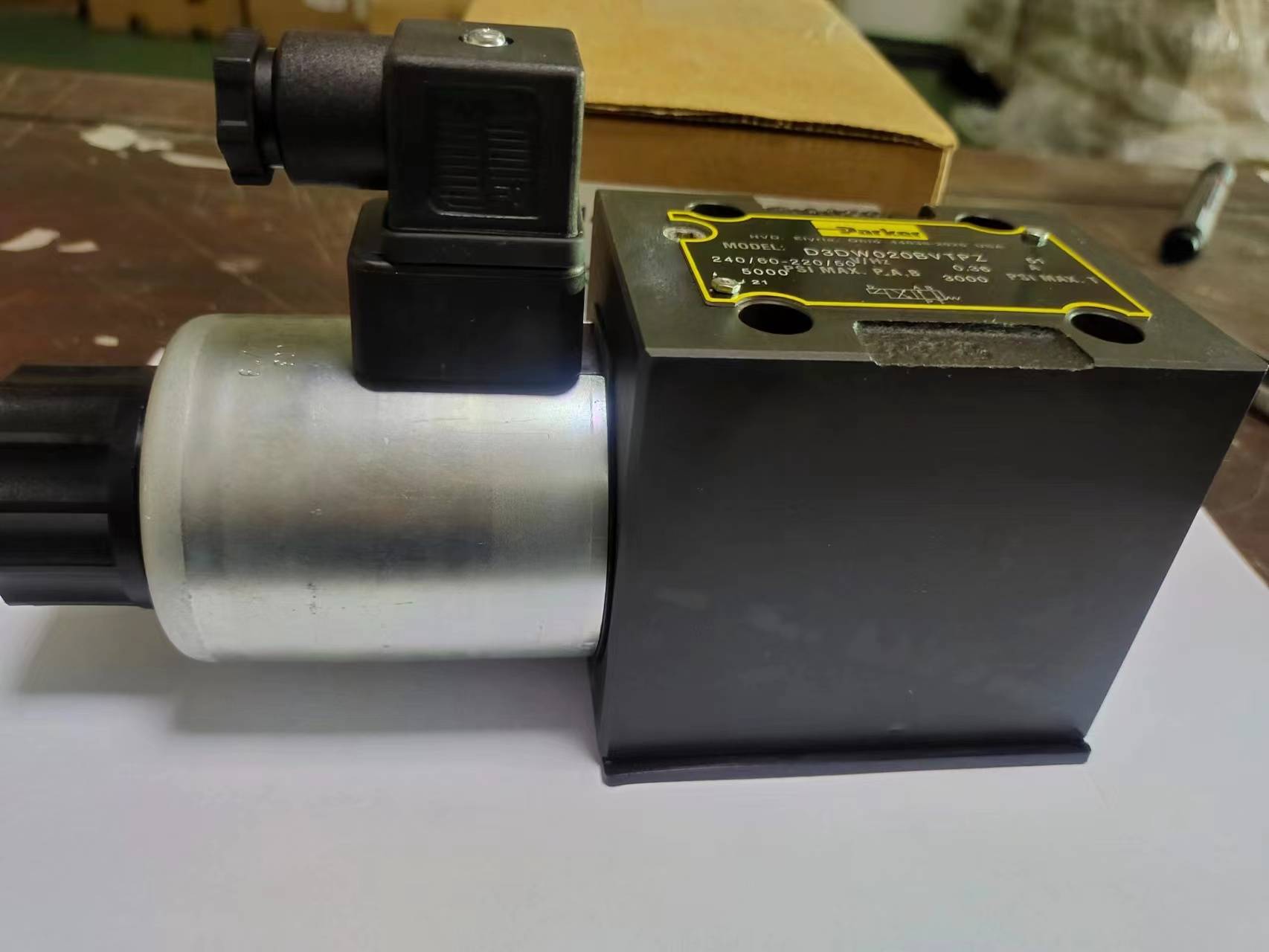 parker派克d3dw020bvtpz气动液压电磁阀 方向控制阀 库存_运行_类型