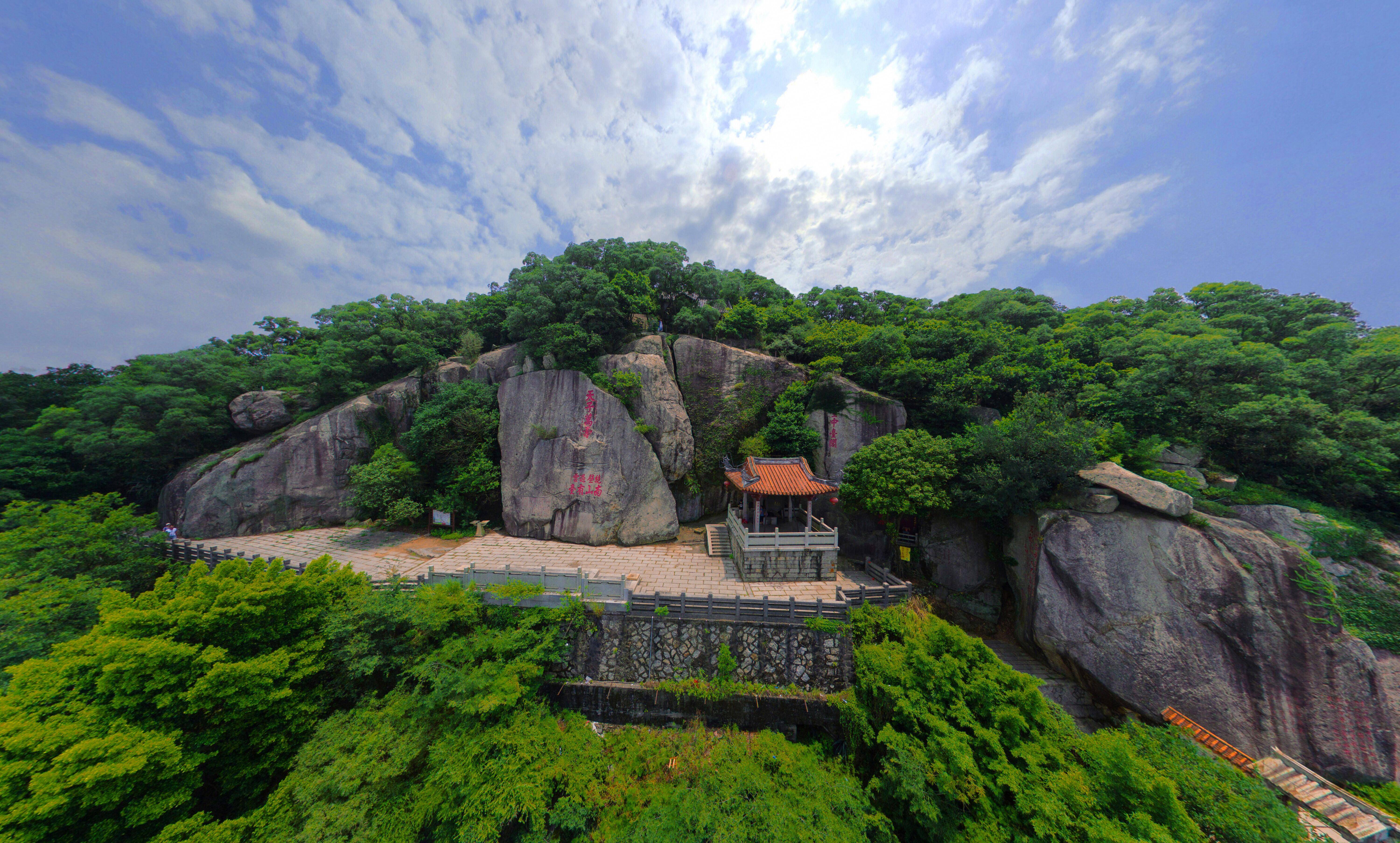 福建佛教古刹巡展之 泉州南台岩