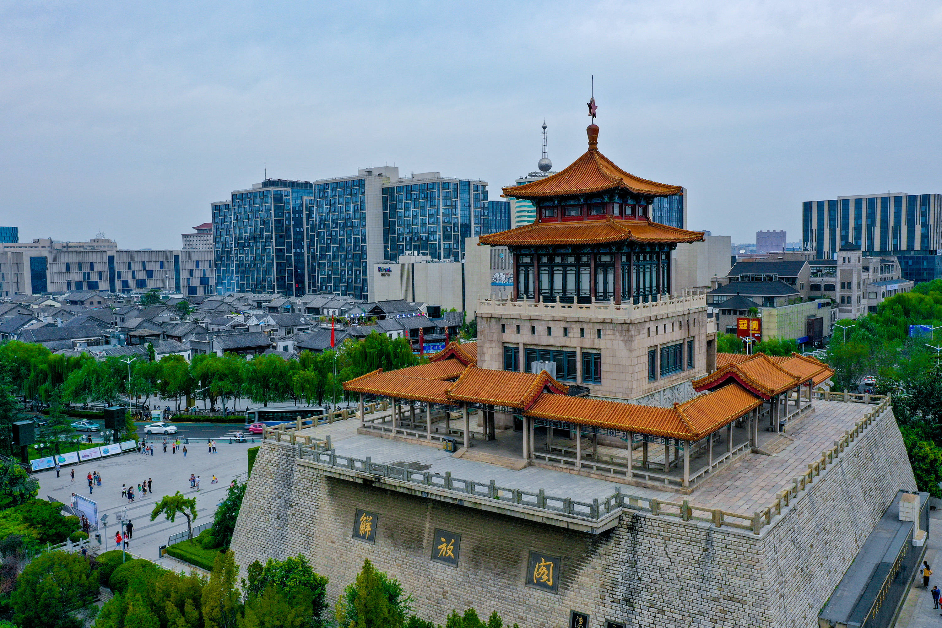 济南市一日游旅游景点图片