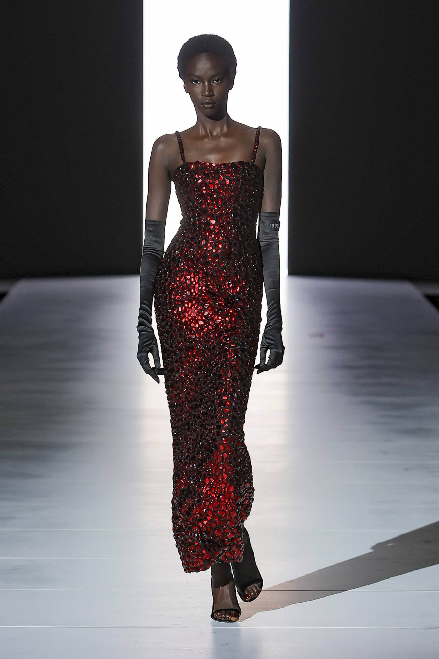 dolce&gabbana 杜嘉班纳 2023/24 秋冬女装发布会_感性_女性_剪裁