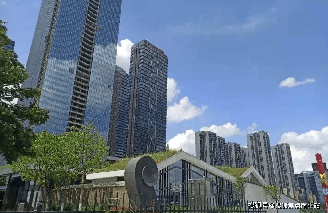 【顶】保利环球汇售楼处电话400-016-9676转3332丨售楼处地址及项目