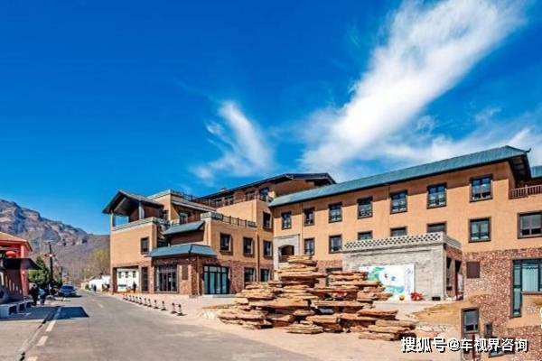 中国北方国际写生基地迎来今春首批师生_左权_泽城_高校