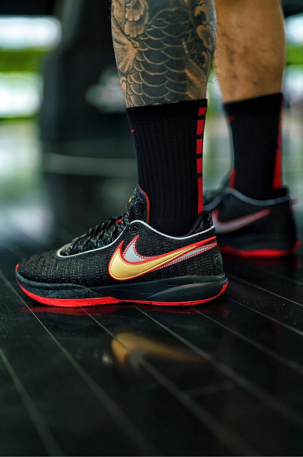 耐克nike lebron 20 black university red 勒布朗詹姆斯低帮篮球_air
