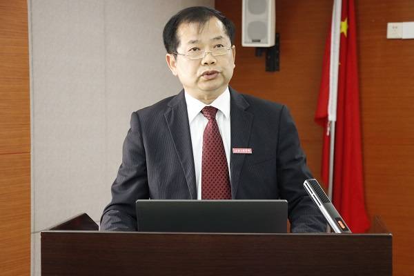 江西工程学院陈学军校长代表学校作了2022年度民办高校年检工作情况