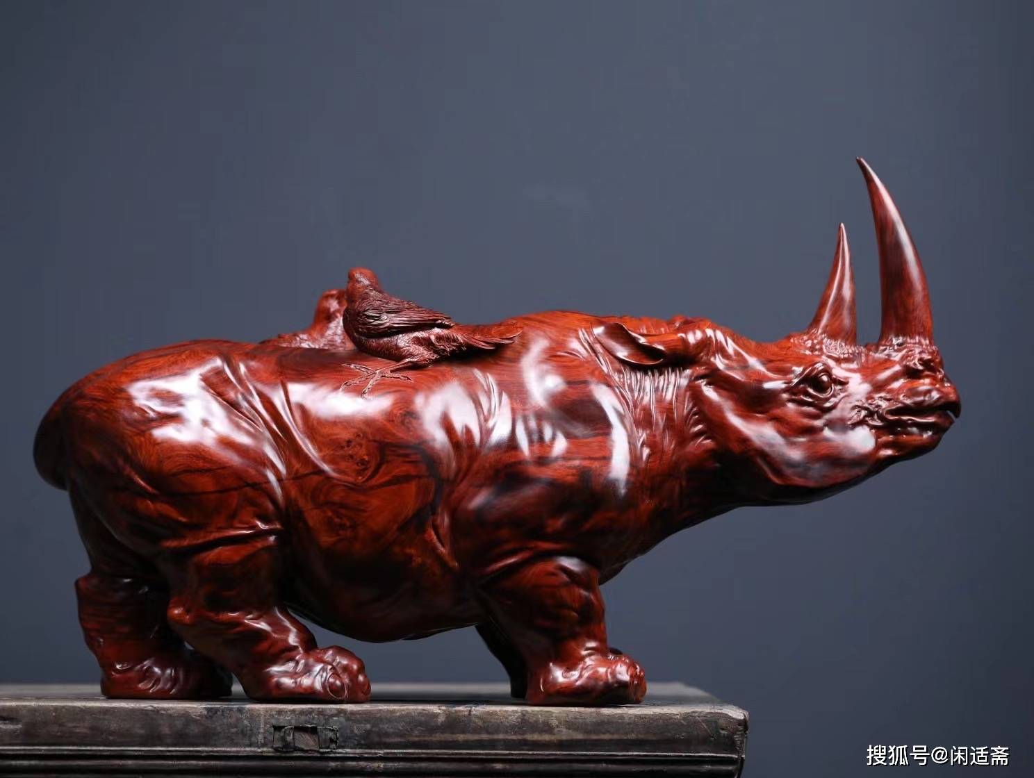 平安赐福,小叶紫檀,超大犀牛木雕摆件_写实_神态_体态