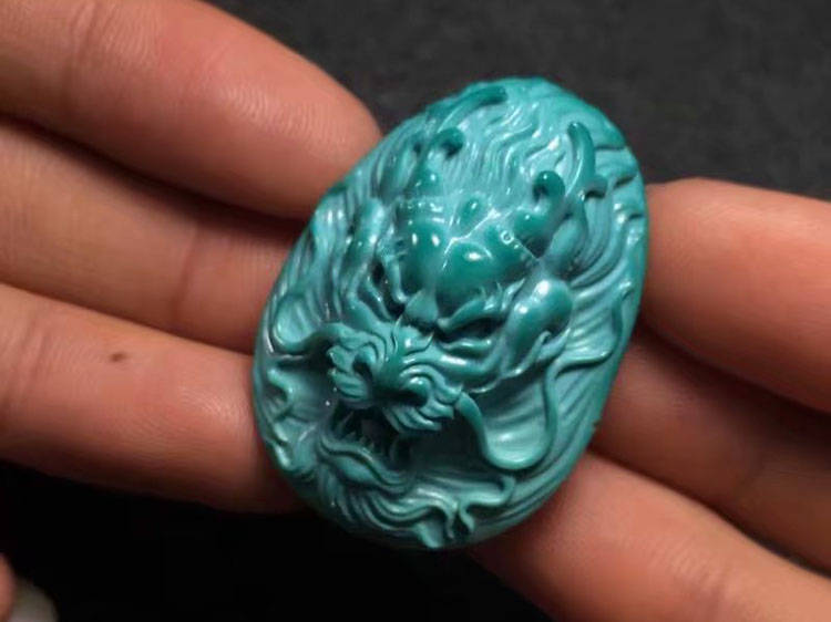 绿松石雕刻龙吊坠_料子_龙的传人_瑕疵