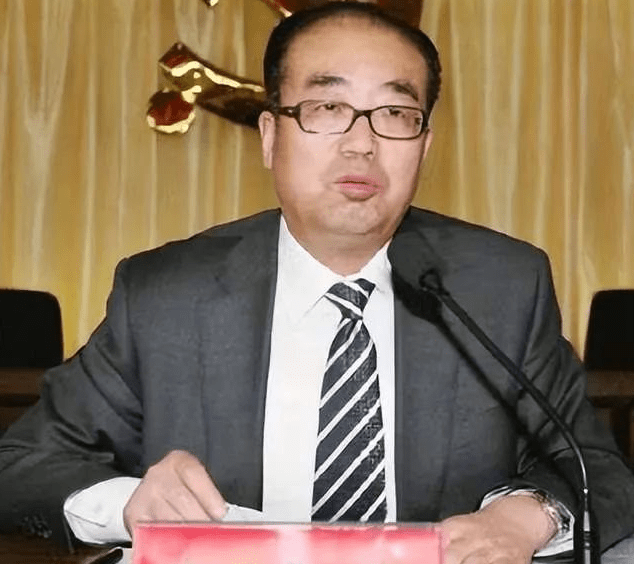 退休8年后被查了_郭宝成_老百姓_神木县