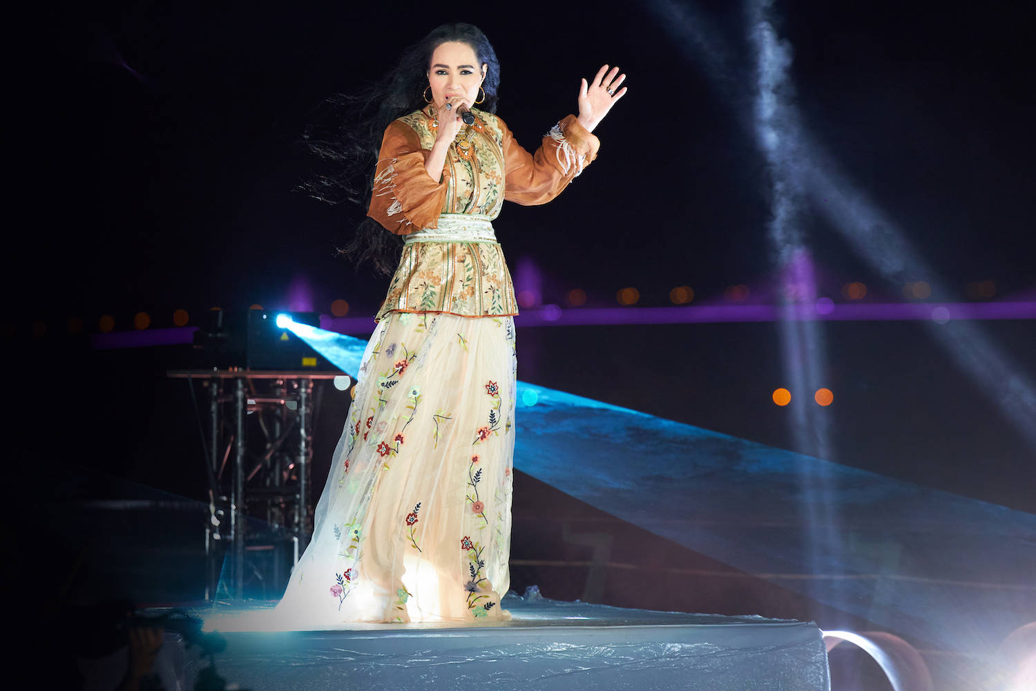 黄绮珊,张震岳,热狗(姚中仁),颇具老友属性,彼此畅聊气氛火热,笑料不