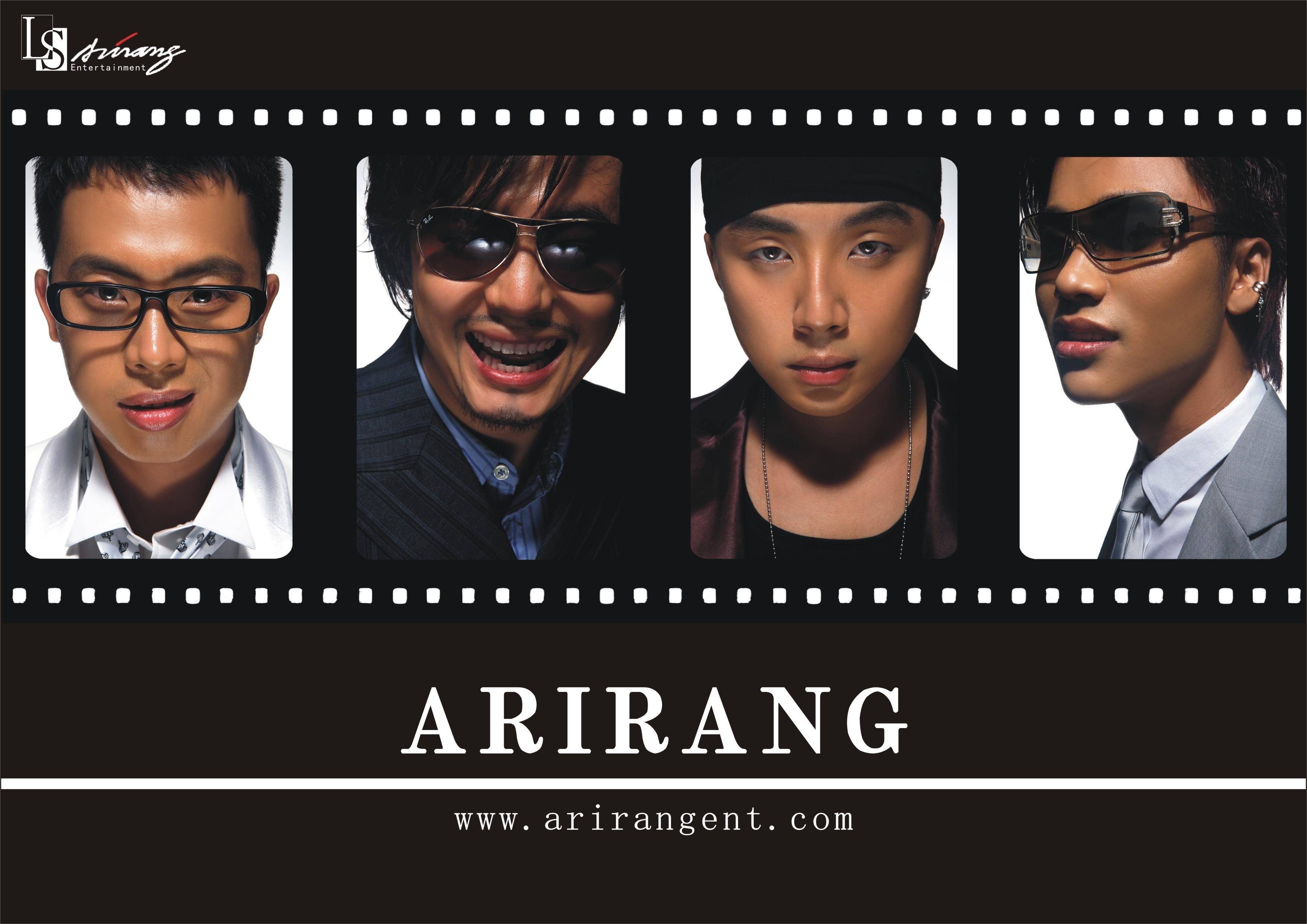 以金泽男,金润吉,权赫,张晋佑为初代成员的阿里郎演唱组因一首