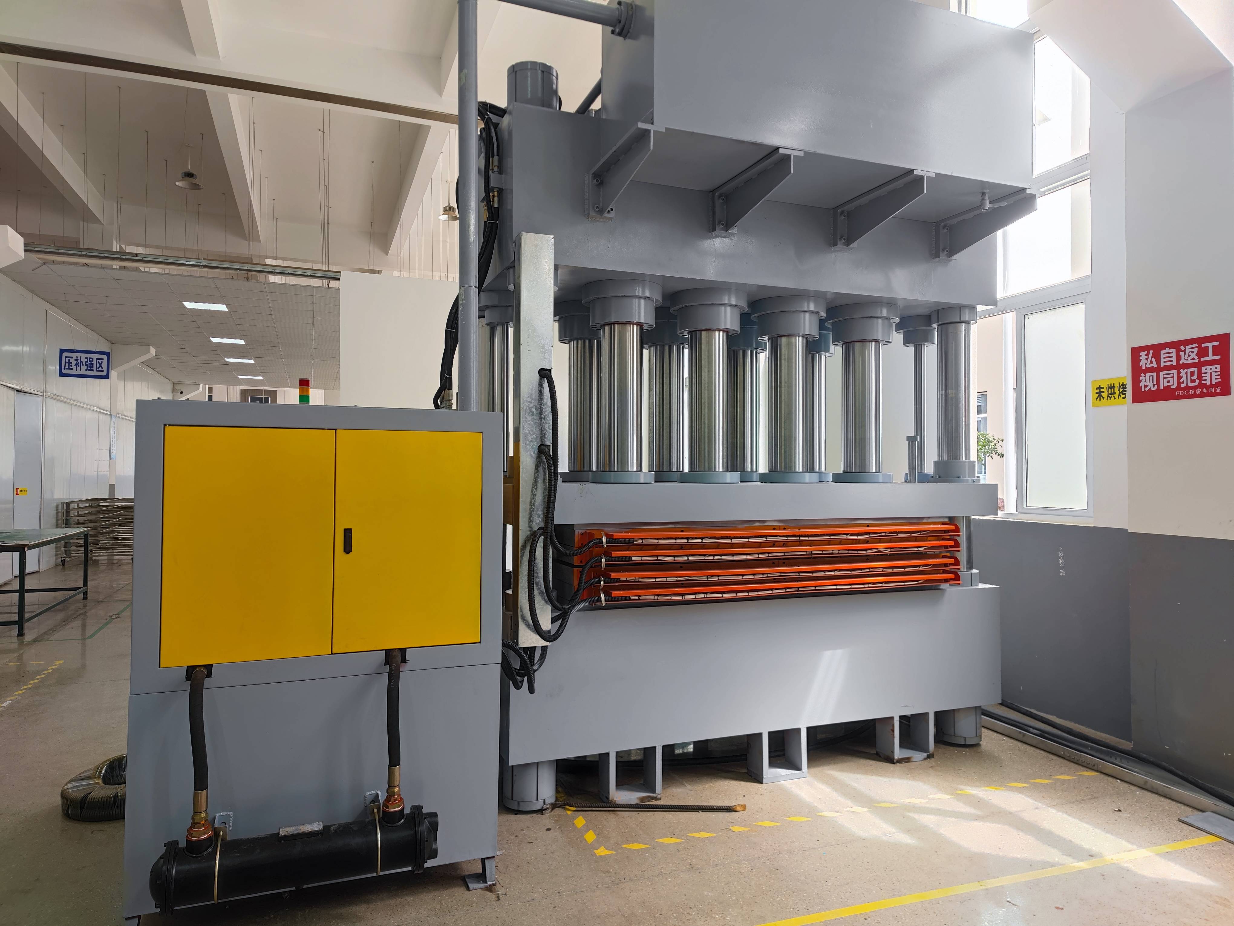 线路板热压机厂家 汽车线路板热压成型机设备