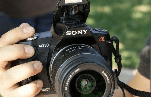 旁轴取景照相机与单反机的有什么不同之处?_对焦_镜头_装置