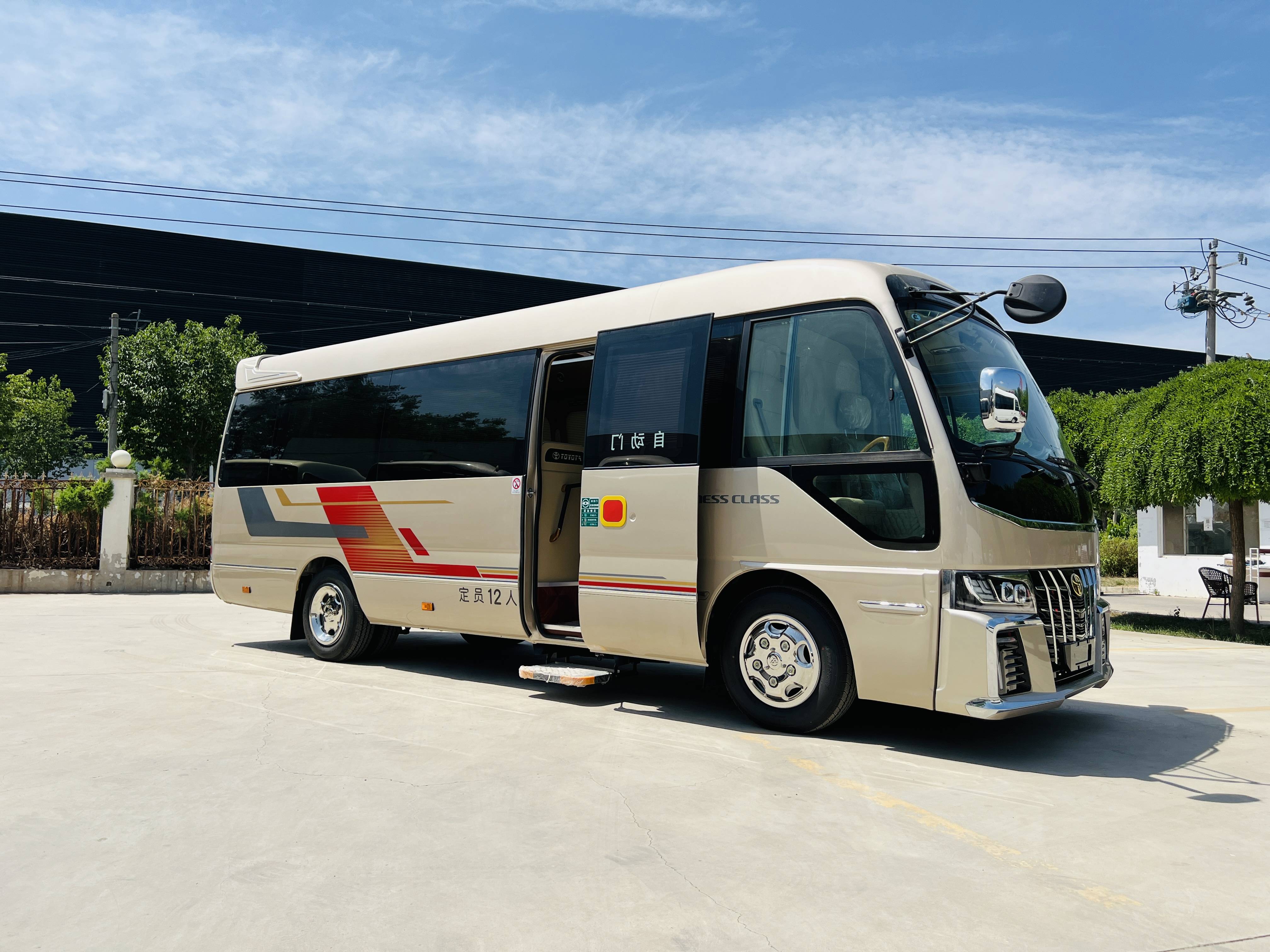 丰田考斯特内饰私人订制版，为你打造独一无二的商务车_搜狐汽车_搜狐网