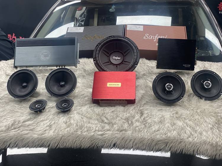 低音:诗芬尼s10功放2:诗芬尼ma95.