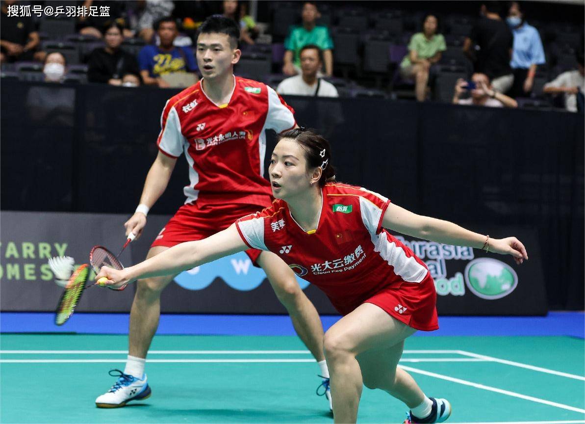 雅思组合赛季首战冯彦哲/黄东萍!_决赛