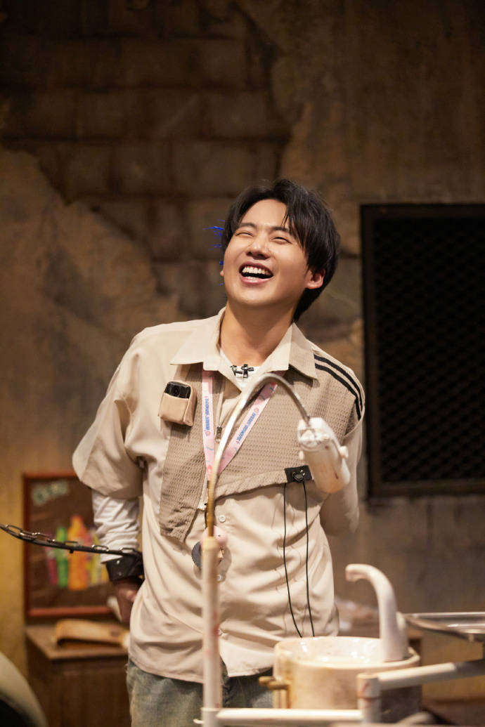 郭麒麟给许凯唱歌助胆_大张伟_毒品_黄明昊