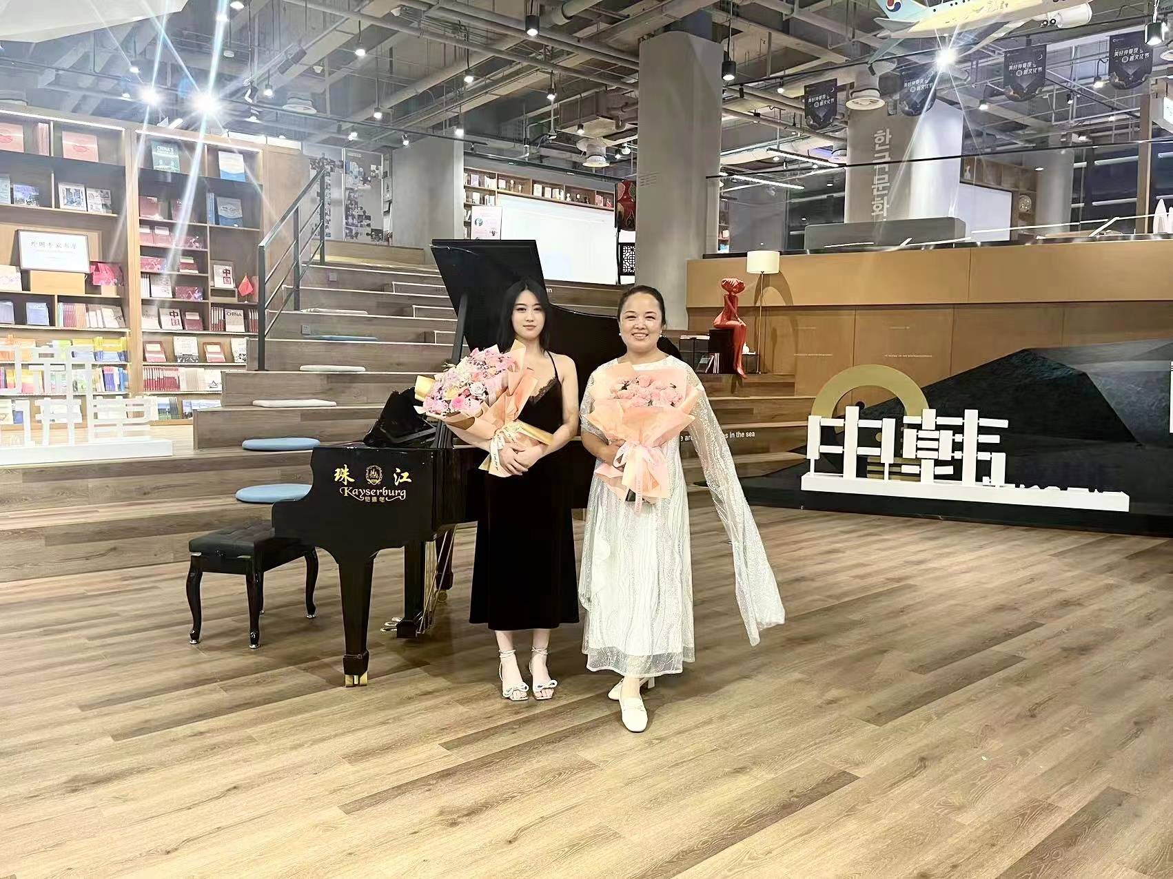 中韩文化客厅遇见古典音乐会盛大举行_钢琴_盐城_古筝