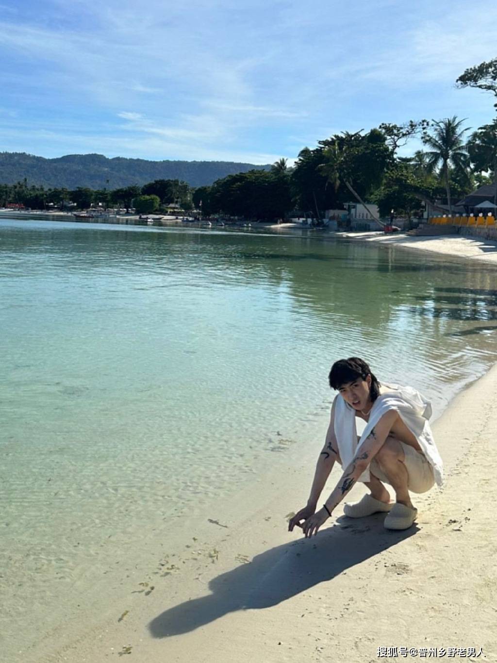 伊能静力挺儿子恩利,不惧媒体的偏见和攻击,展现高情商和母爱_衣服