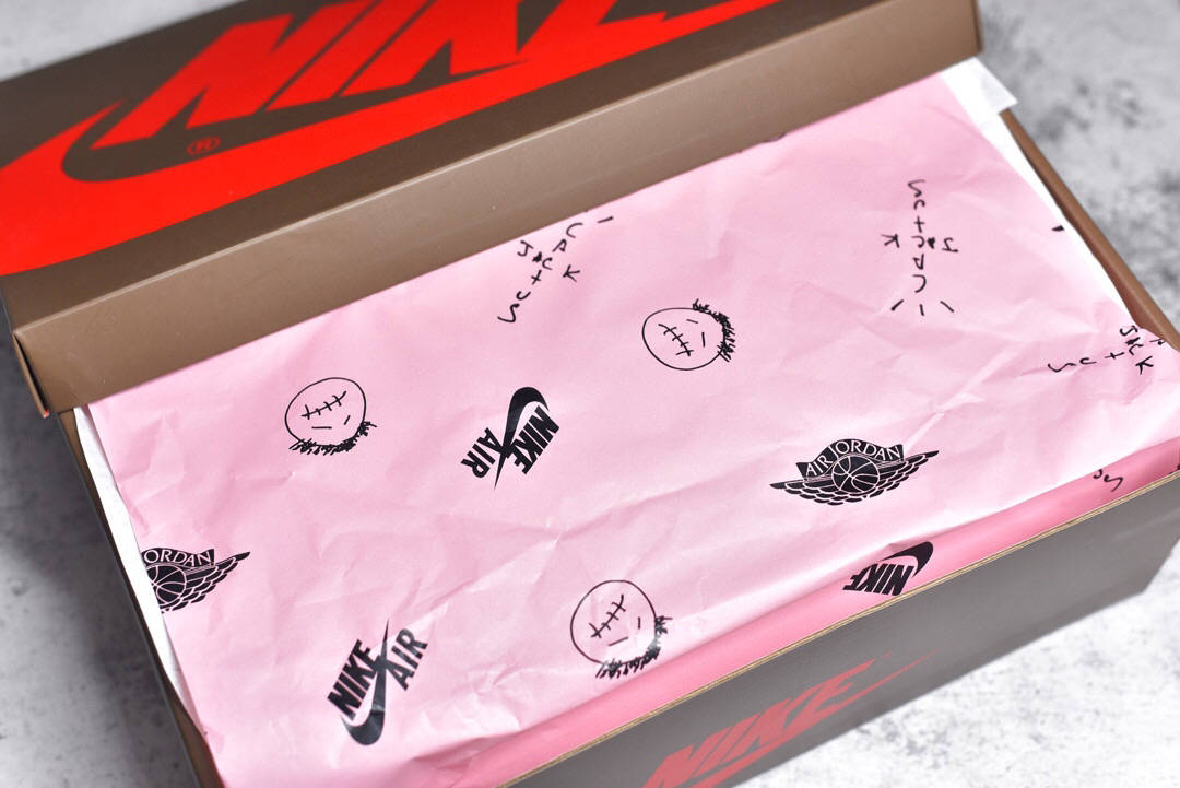 乔丹联名 travis scott x air jordan 1 low 棕色麂皮鬼脸倒钩低帮