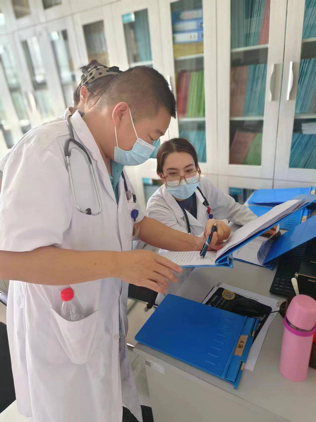 新疆焉耆开展健康义诊 构筑慢性病防治战线