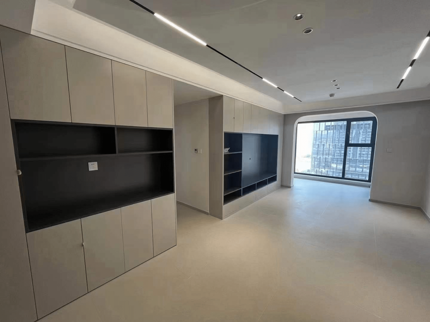 惠万家装饰呈现冷色现代风装修风格_家具_天津_空间