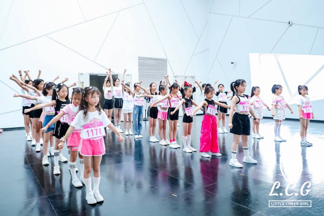 励齐女孩嘉年华圆梦杭州,守护女孩的梦想,见证向上的力量_偶像_舞蹈