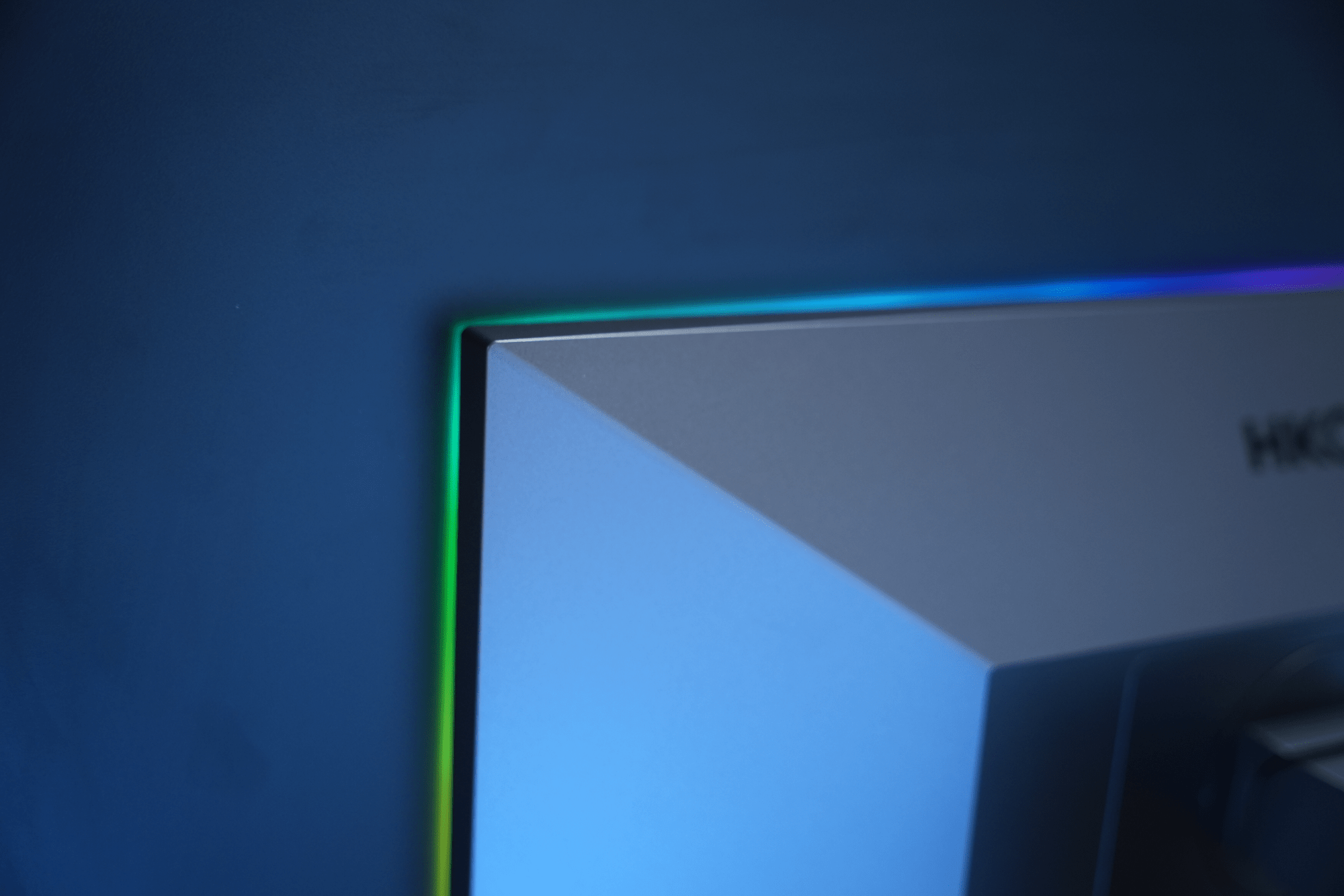 国产进场=腥风血雨？国民OLED机皇HKC OG27QK再掀电竞显示器波澜!