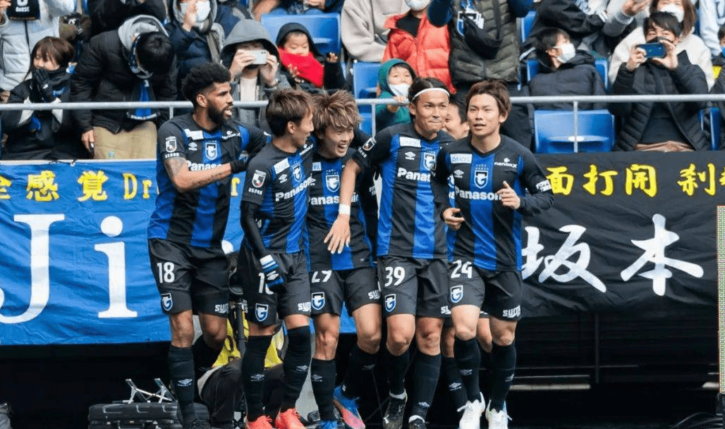 大阪钢巴vs浦和红钻_比赛_防守_主场