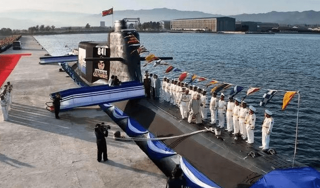 战术核攻击潜艇下水,朝鲜潜艇部队,到底拥有多强的实力?