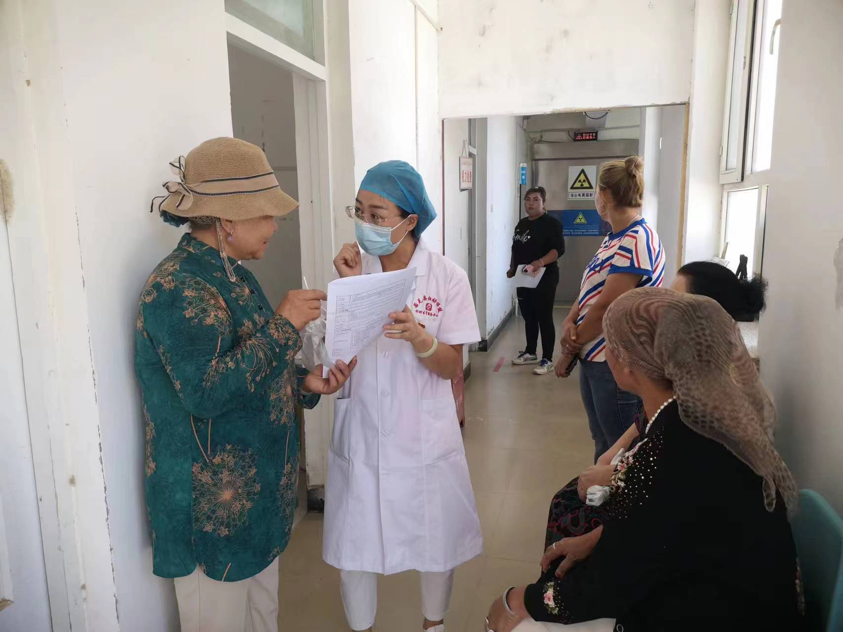 检查项目包括乳腺癌筛查,宫颈癌筛查,常规妇科检查,白带化验,b超等