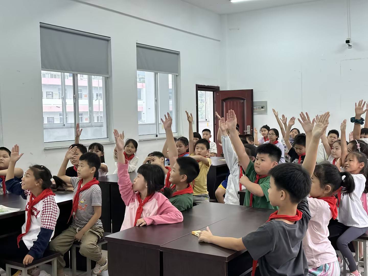 苏州市城西中心小学校学生争做节电小卫士_节能_知识_宣传