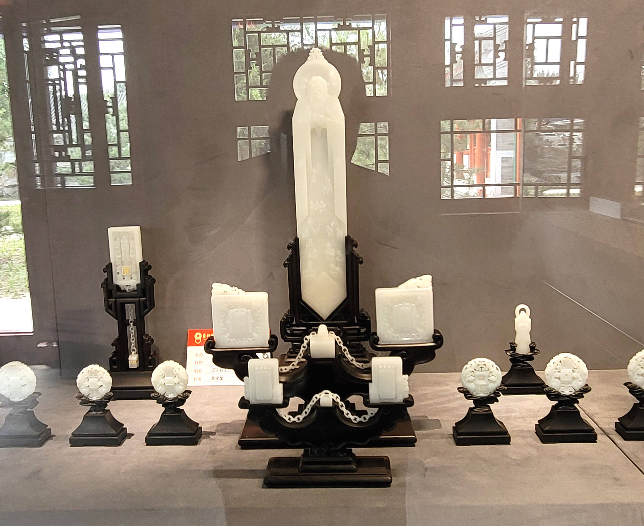 关守龙作品亮相北京团河乾隆行宫_玉雕_工艺美术_中国