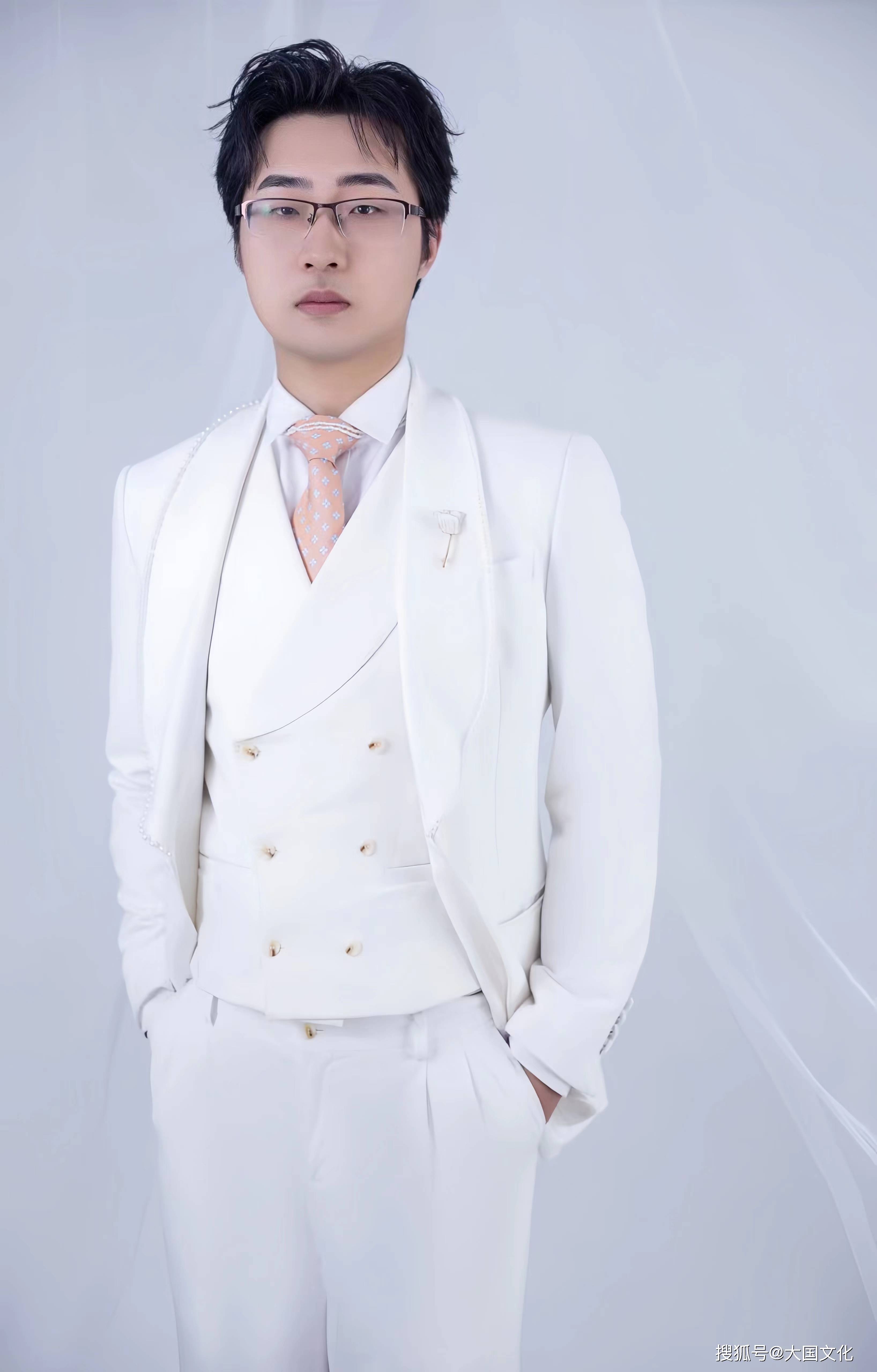 新时代杰出华人海外展播——李嘉乐_中国_艺术_男中音