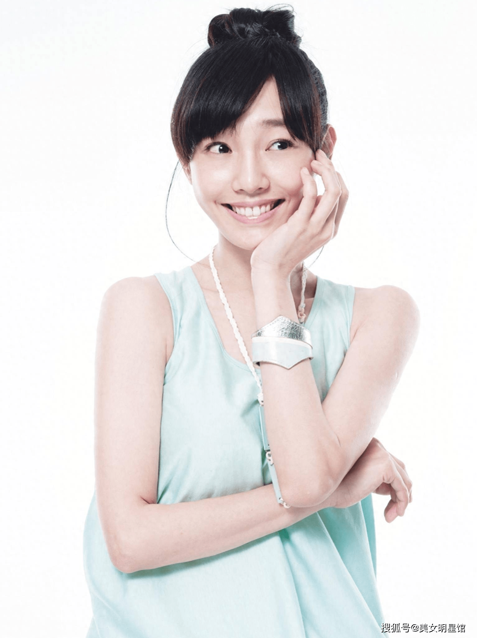 39岁白百何,演技派女神如今却不温不火!_表演_成为了_舞台