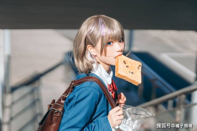 花柒hana:甜美嬌小的coser_角色_cosplay_動漫