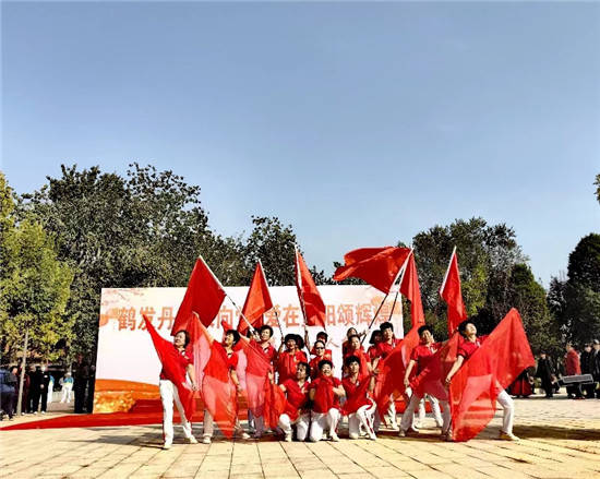 鹤发丹心永向党 爱在重阳颂辉煌 (图3)