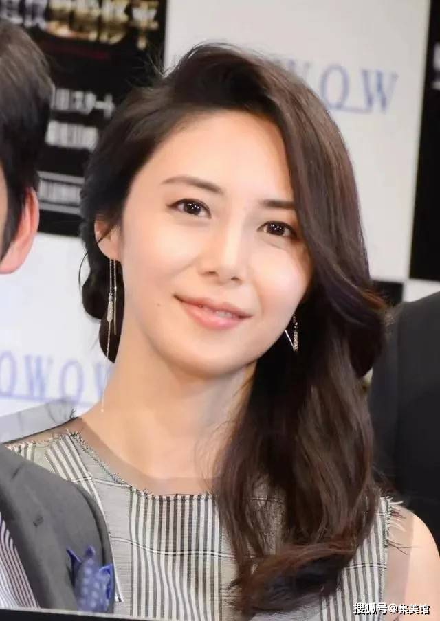 松岛菜菜子,这身材着实难顶!_影坛_观众_成功