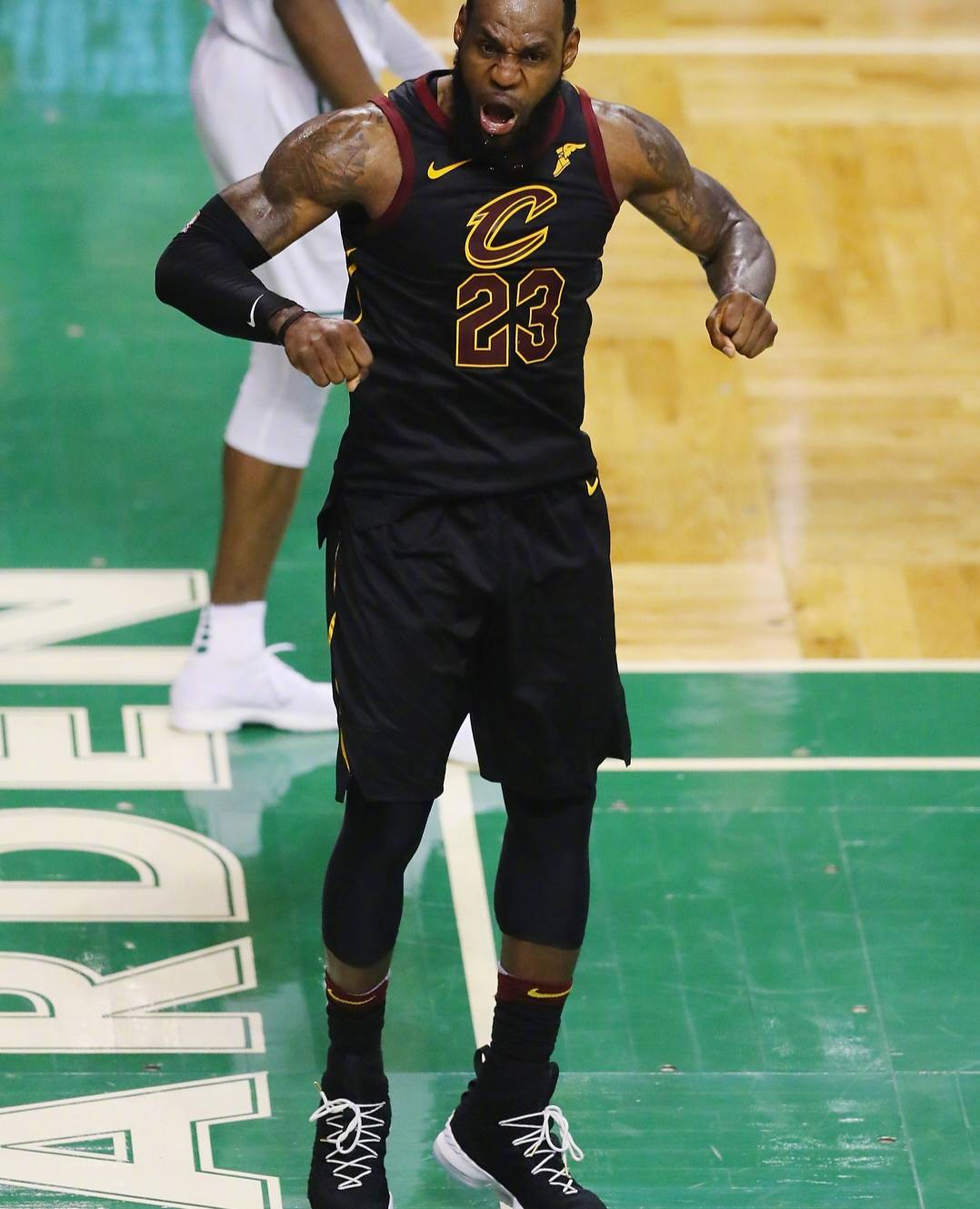 詹姆斯:我的统治力依旧!_热火_图片_詹皇