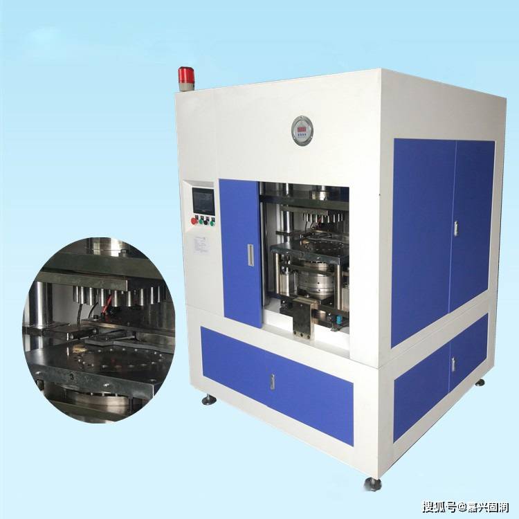 ptfe异型件 四氟异型件主要采用模压加工工艺,产品一次成型,节约了