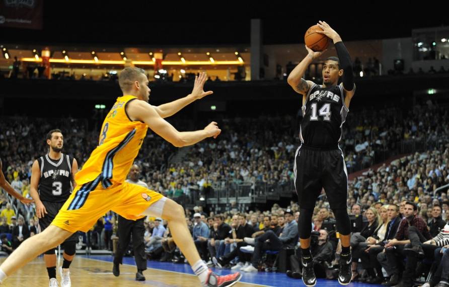 欧篮联比赛前瞻:阿斯维尔vs阿尔巴比分预测_防守_进攻_能力