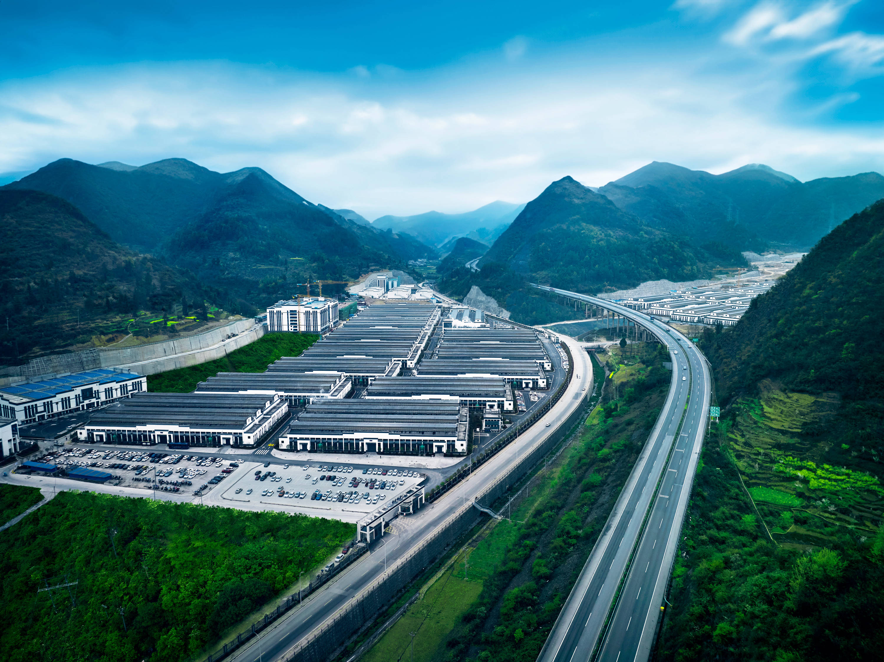 向一流企业迈进,贵州珍酒荣获第四届贵州省省长质量奖提名奖_发展