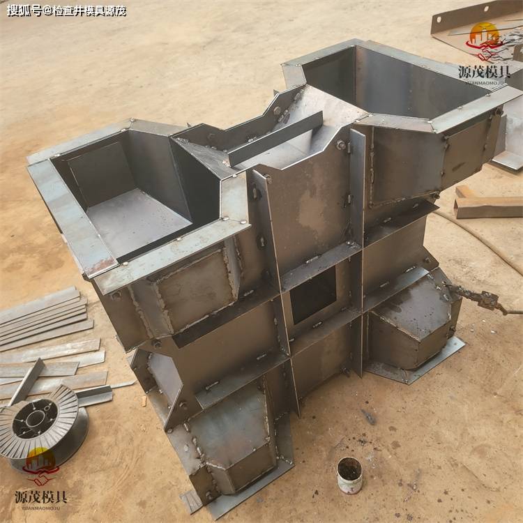四脚空心消浪块模具 源茂大坝防浪石模具_结构_产品_模型