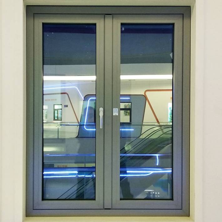 系统门窗哪家强?_技术积累_性能_综合考虑