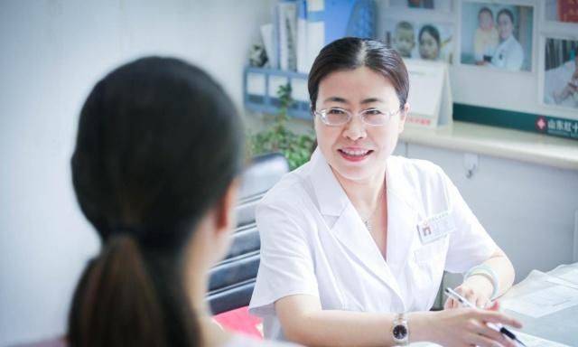 如何看待泰安输卵管堵塞女性患者手术服务？