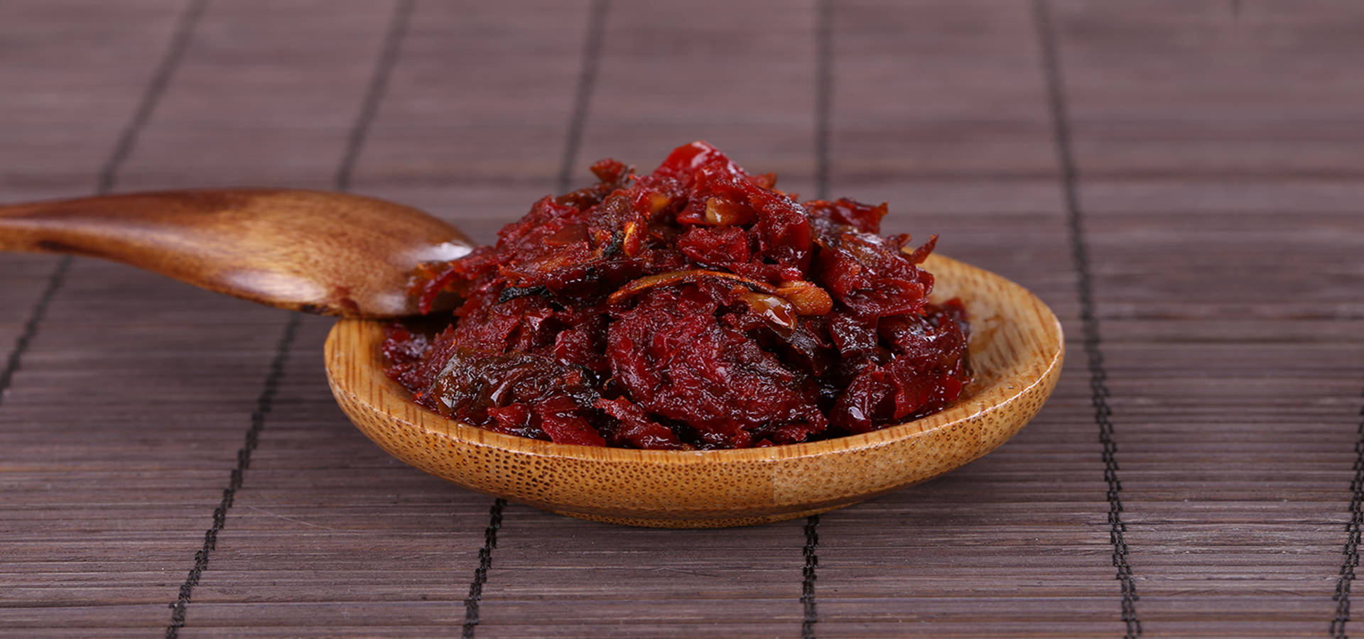 泰国的食品辣椒酱进口到中国如何清关运输?