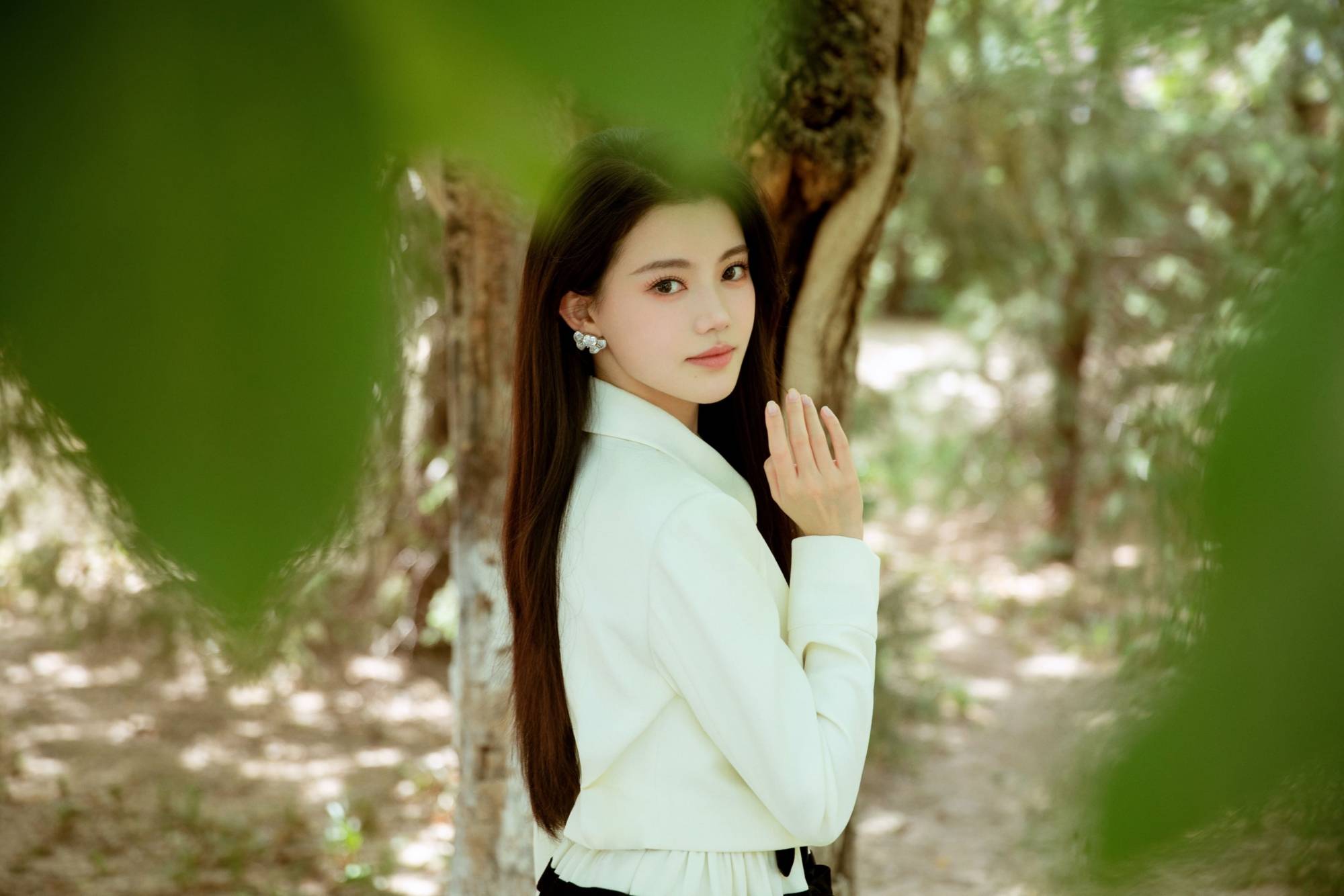 孙珍妮写真大赏:从snh48到独立发展,她的身材与才华同样惊艳!