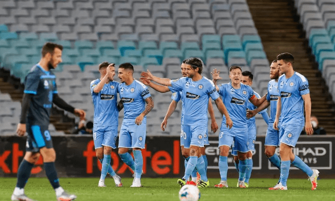 墨尔本城 vs 布里斯班狮吼_防守_攻击力_赛季