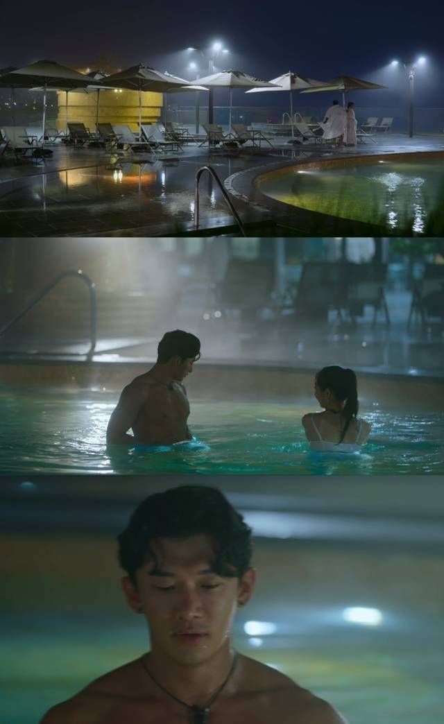 与之前明快摩登和优雅时尚的蓝色房间截然不同