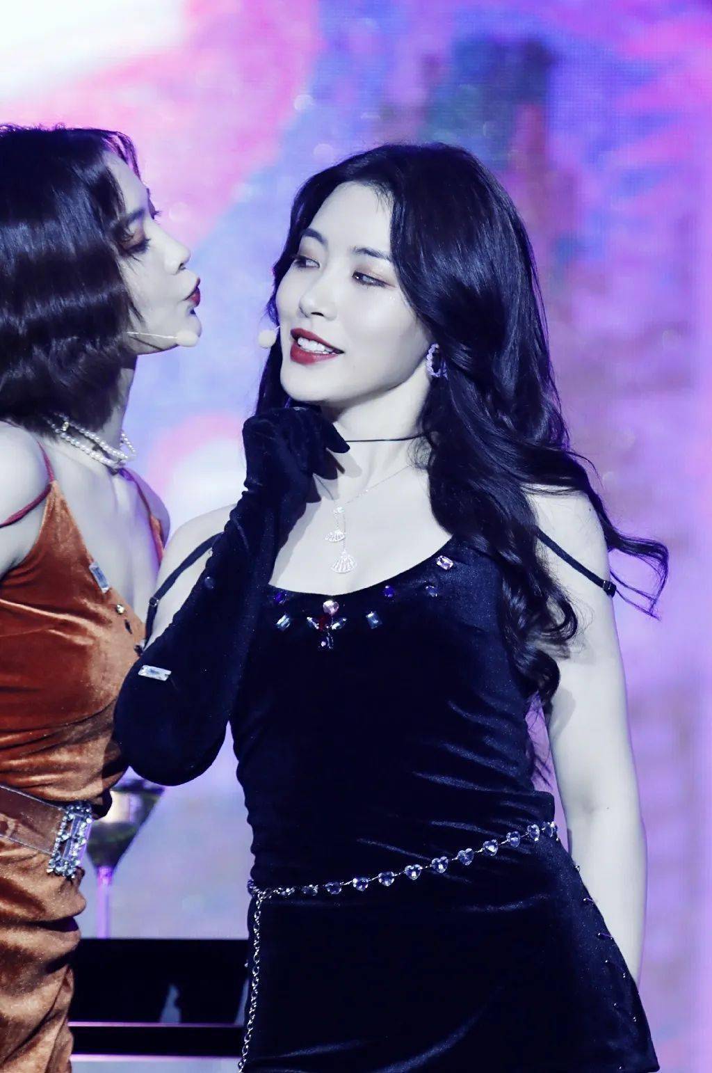 fan动态丨戴萌许佳琪八年友谊情同亲人下次一起在顶峰相见吧